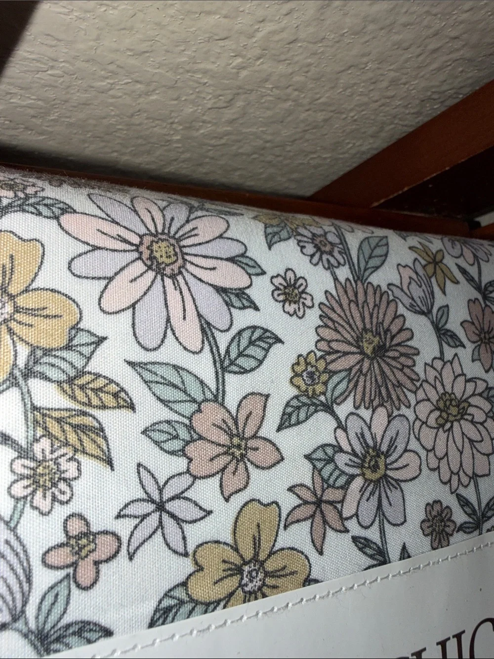New.. a Shabby Chic Twin XL Bed Sheet Set